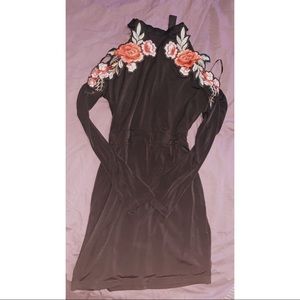 Black mini dress with semi open bak size S